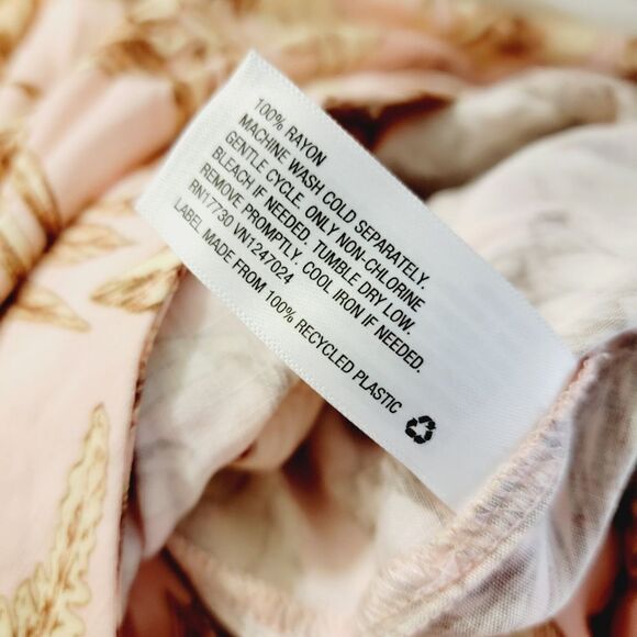 Agua Bendita for Target Blush Pink Faux Wrap Floral Ruffle Romper Size XL 3X NWT - Picture 9 of 9